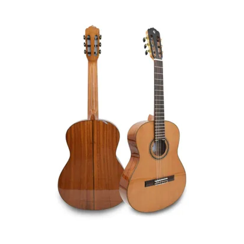Guitarra Clásica Pequeña GEAK K-220 Cedro - Calidad y garantía en Yaparu